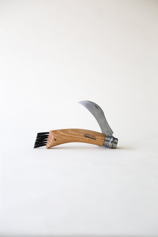 Mushroom knife